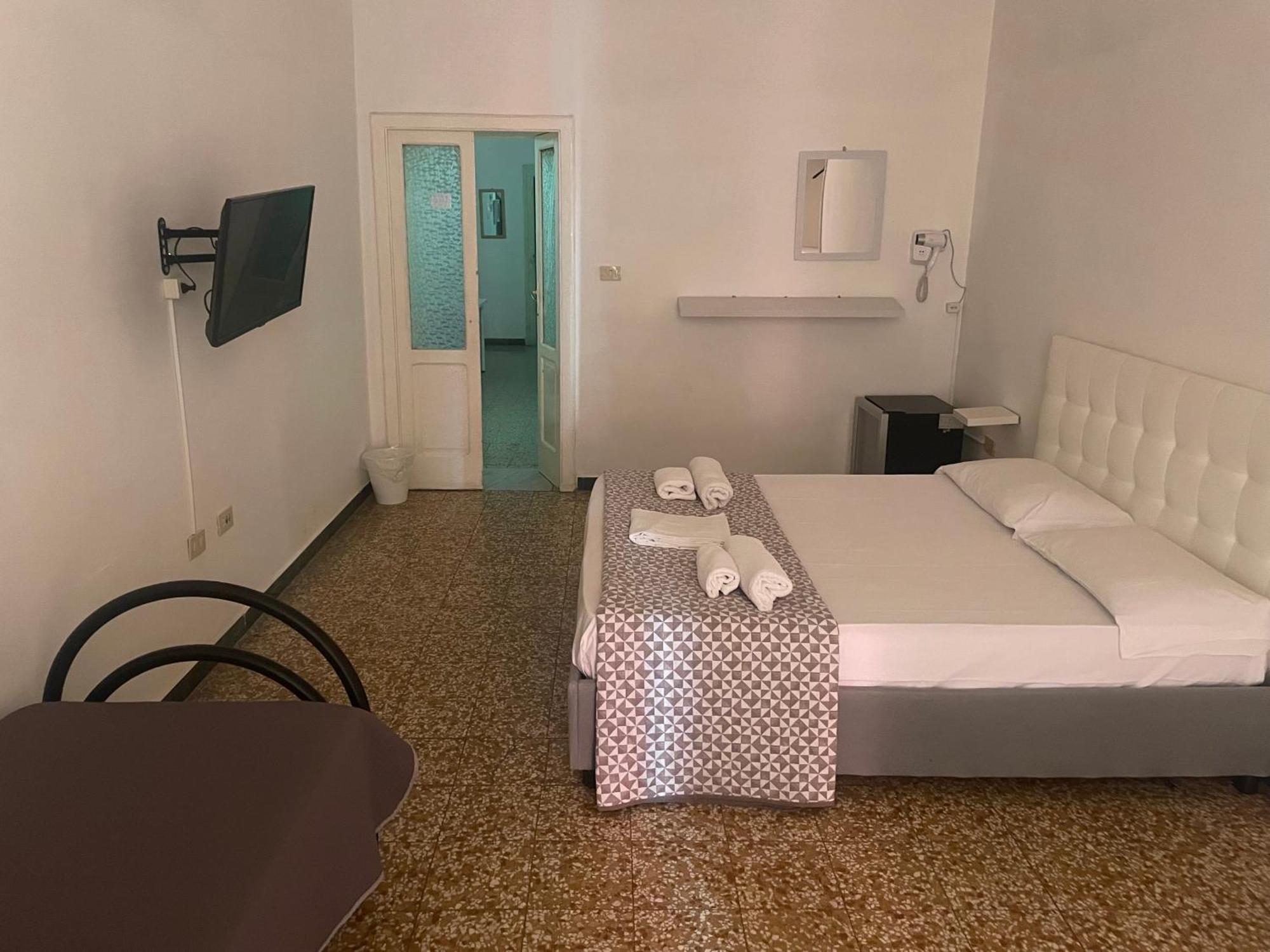 Dama Hostelbb Napoli Dış mekan fotoğraf